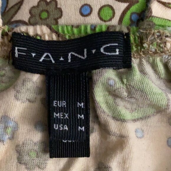 FANG Cotton Sleeveless Crocheted Trim Top - Picture 8 of 10